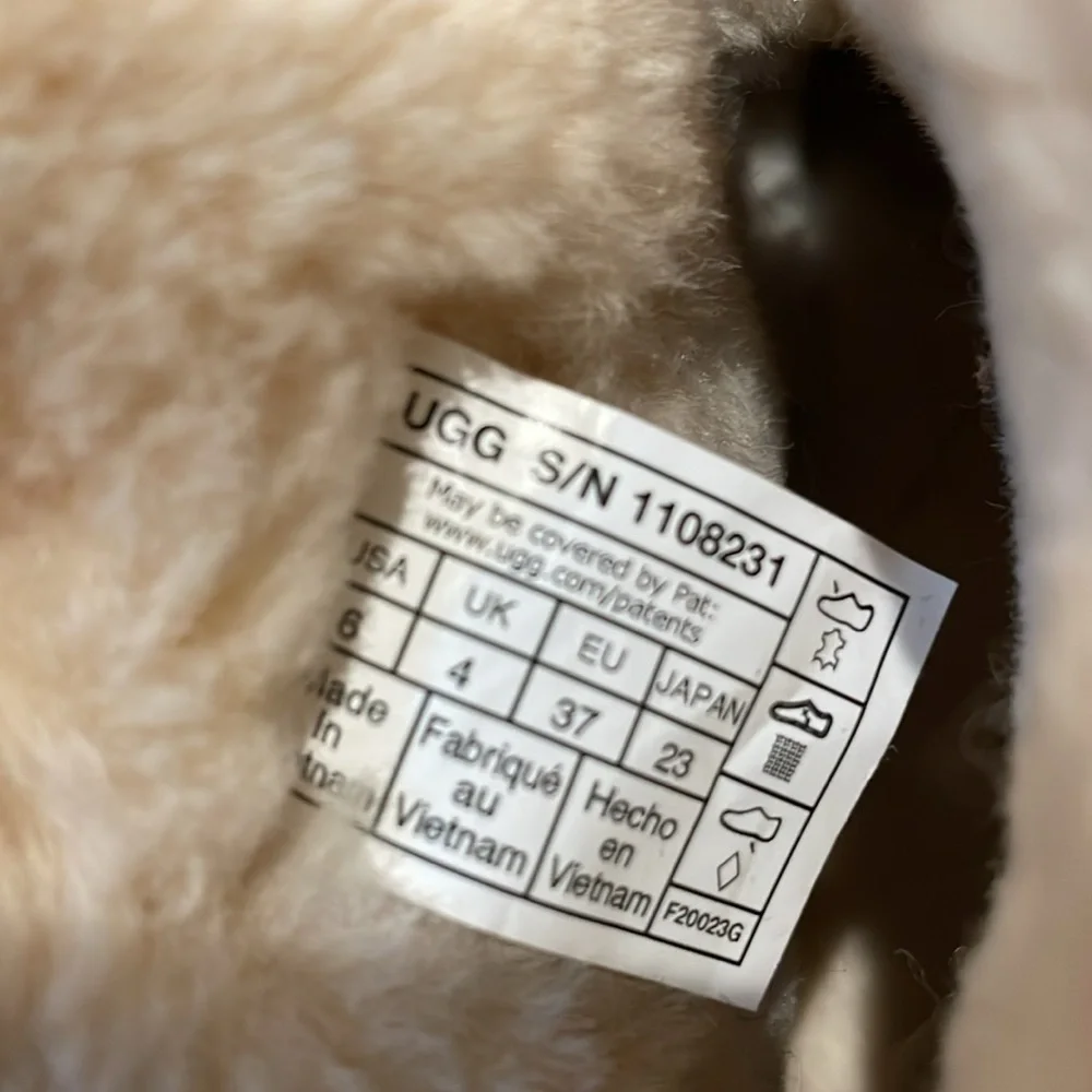 UGG Australia Classic Mini Rubber Logo Chestnut Boots - Picture 13 of 16